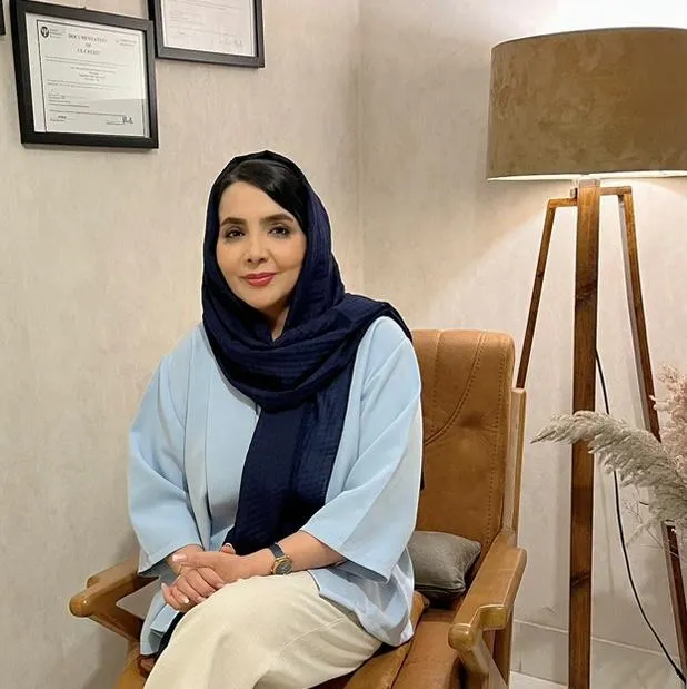 زوج‌درمانگر و مشاور ازدواج دیبا حیدری آزاد