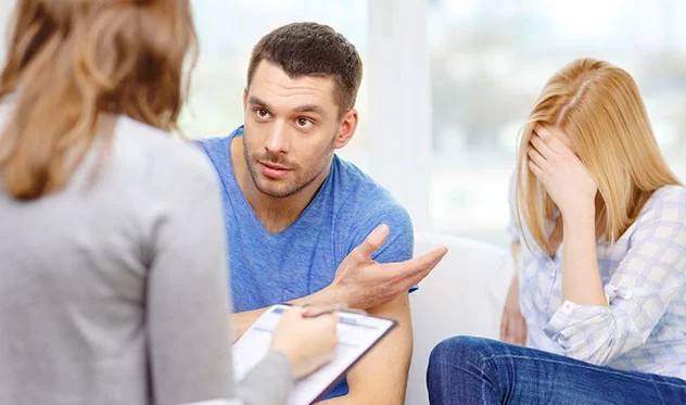 چگونه بهترین مشاوره زناشویی آنلاین را انتخاب کنیم؟